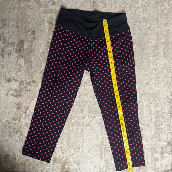 Betsey Johnson Black and Pink Polka Dot Leggings - Picture 3 of 4